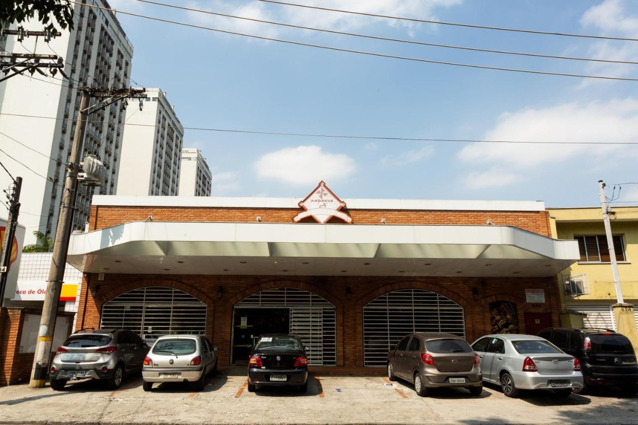 Aluguel De Suites Por Temporada Em Alto De Pinheiros Сао Паоло Екстериор снимка