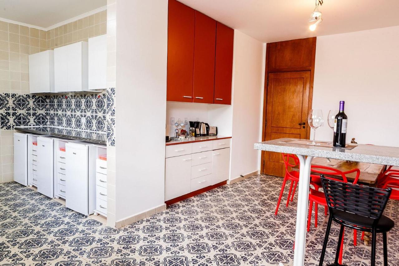 Aluguel De Suites Por Temporada Em Alto De Pinheiros Сао Паоло Екстериор снимка